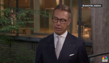 Americans should imagine losing several large states at once to understand Russia's territorial demands on Ukraine — Finnish President Alexander Stubb