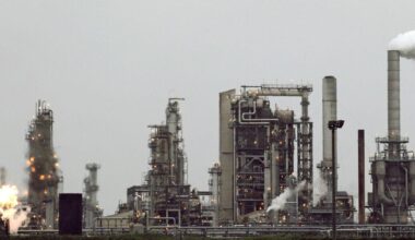 WA fines oil refineries millions for acid, wastewater violations