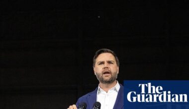 JD Vance’s team had water level of Ohio river raised for family’s boating trip