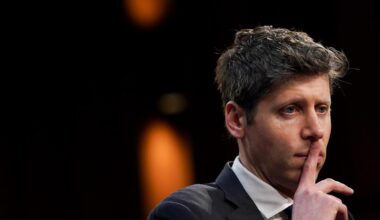 Credit Fuels the AI Boom — and Fears of a Bubble