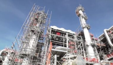 Gas Demand Drops at Top U.S. LNG Plants Sabine Pass, Cameron