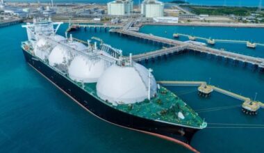 Cheniere Warns US LNG Surge Could Choke Without New Gas Pipes