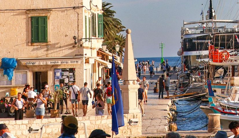 hvar