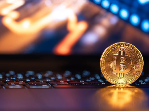 Cryptocurrency Live News & Updates : Trader Suffers Major Loss on WLFI Short Position