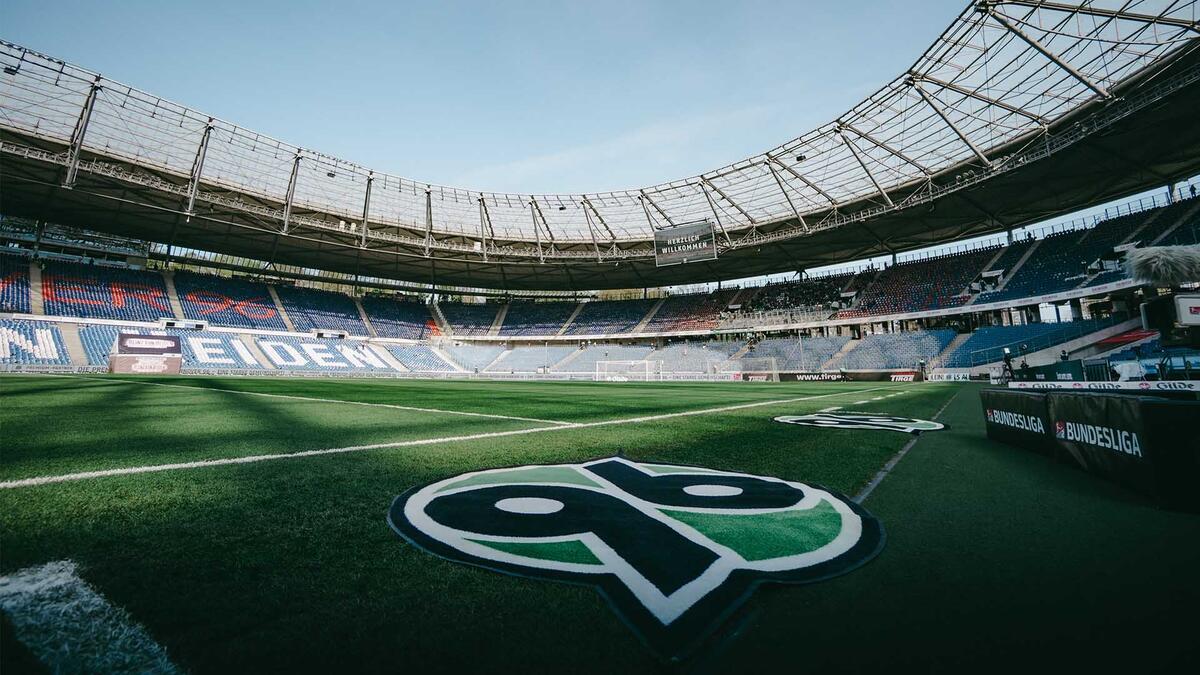 Mehr als 20.000 Fans stimmen innerhalb der ersten 24 Stunden beim Stadion-Voting ab