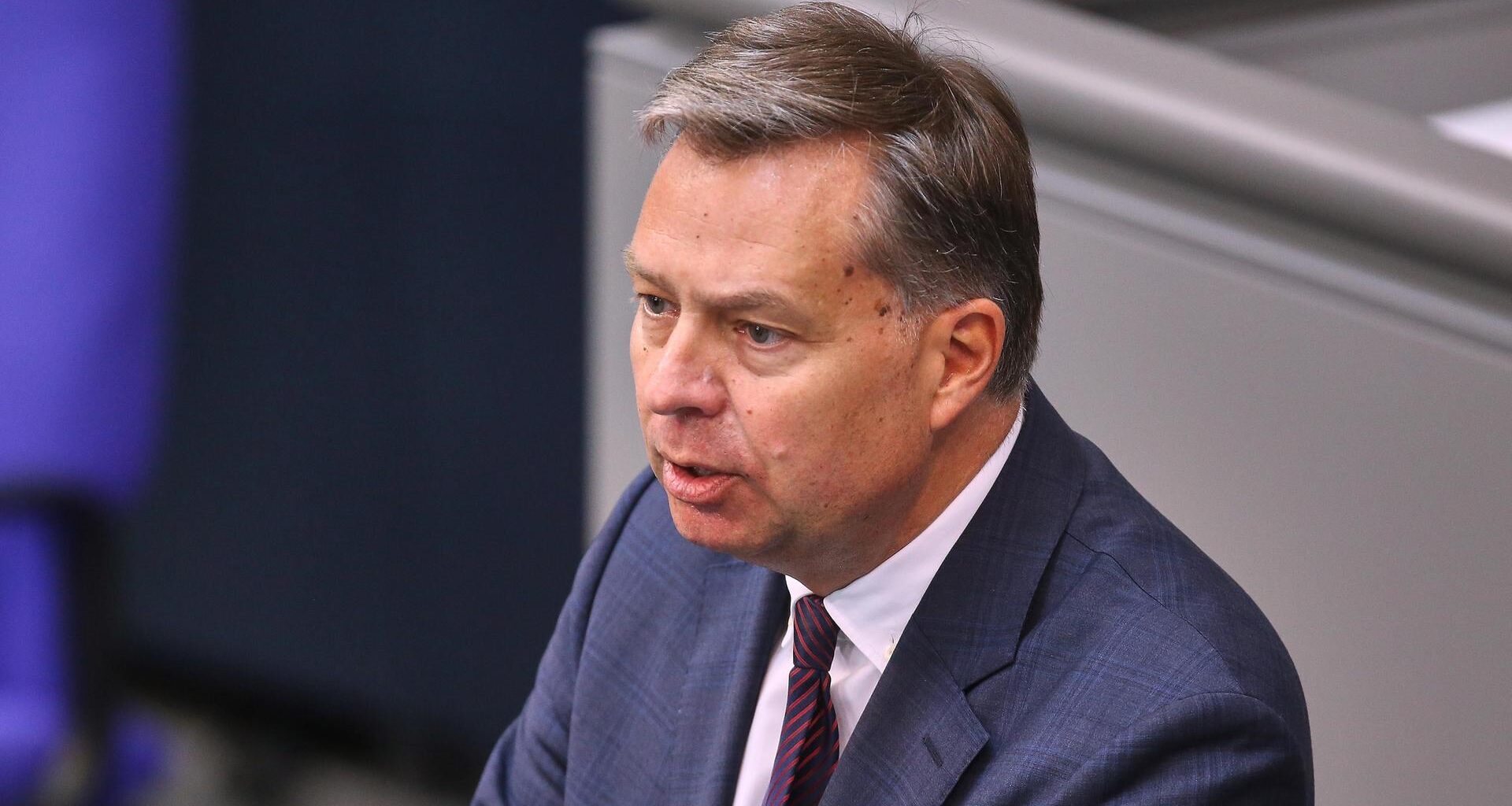Stephan Mayer, CSU, spricht im Bundestag.