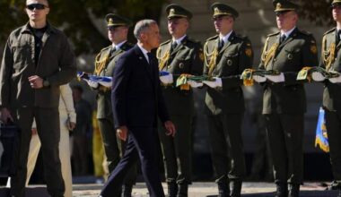 Drones, armoured vehicles part of Canada’s $2B military aid package for Ukraine - National