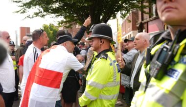 Hundreds join anti-immigration demonstration in Nuneaton