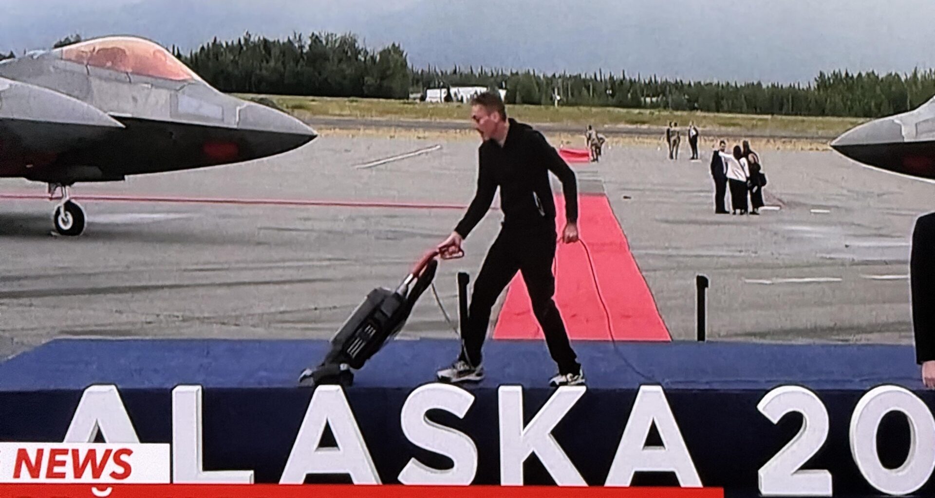 Ce puii mei se întâmplă în Alaska? Dă unu’ cu aspiratorul de 10 minute.
