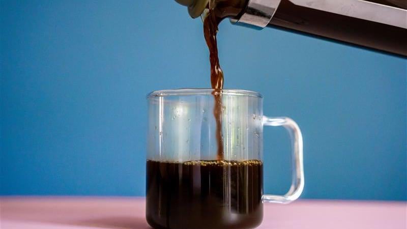 Regeringen vil fjerne afgiften på slik, chokolade og kaffe