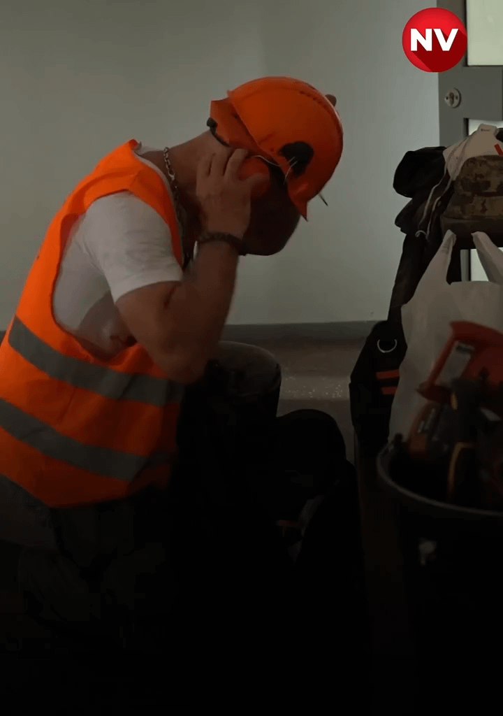 А 70-year-old blacksmith from Sweden, left his quiet village life to help Ukrainians recover from war. Now part of the “Dobrobat” volunteer team, he clears rubble, repairs damaged homes, and says he draws strength from Ukrainians' resilience.