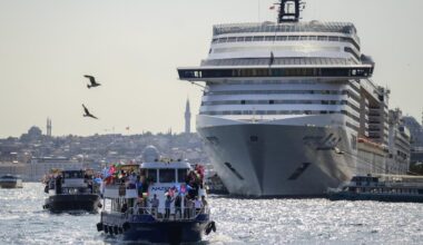 People participate at the  Open Rafah  movement’s event to show their solidarity with Gaza as they arrive near the Maiden’s Tower off the coast of Uskudar by boats departing from Karakoy, to gather at the Bosphorus in Istanbul, Türkiye, on August 23, 2025. (AA Photo)