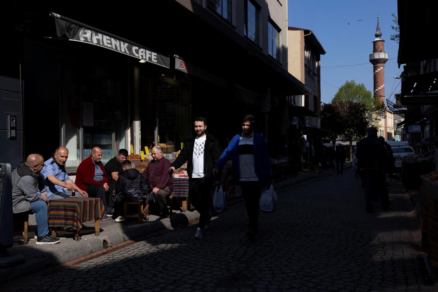 In Istanbul, soaring rents put the middle class under pressure