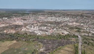 Vovchansk in Kharkiv region lies in ruins — once a beautiful city, now completely destroyed by Russian forces. This is not just war, it's an attempt to erase Ukraine itself, turning towns into ashes and lives into dust. Russia’s goal is total devastation.