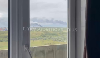 Ukrainian drones attacked Syzran Oil Refinery in Russia this morning. A Russian lady filming the video: There's no Internet, the plant is burning, and we're watching some bullshit on the Samara news. Mordva, blyat...