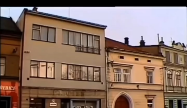 Najviac by nadávali tí, ktorí túžia po nostalgickom ruskom svete a milujú Fica, my ich chránime pred ich vlastnou hlúposťou.