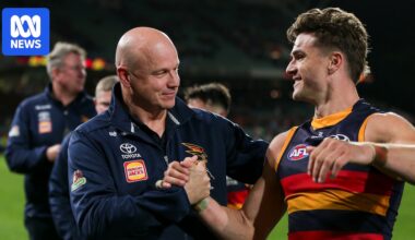 Adelaide beats Collingwood at packed Adelaide Oval, Hawthorn beats Melbourne at MCG, GWS downs Gold Coast, Carlton beats Port Adelaide