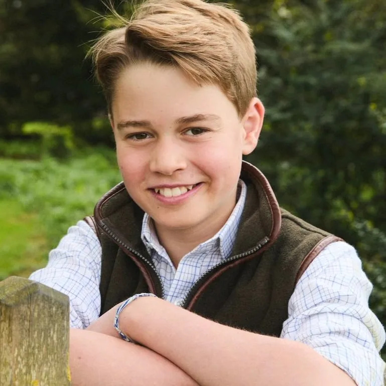 Prince George had a snack attack for a Big Mac while the family was cruising in the Aegean last month.