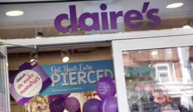 Claire's to seek creditor protection in Canada after U.S. filing, stores remain open