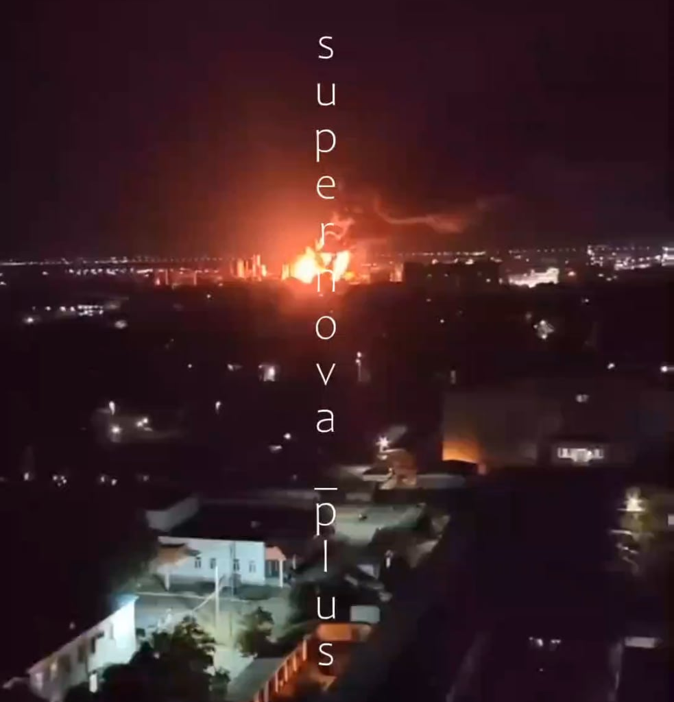 Ukrainian UAVs struck the Krasnodar Oil Refinery in southern russia, damaging a technological unit and sparking a fire that spread over 300 square meters. 30.08.2025