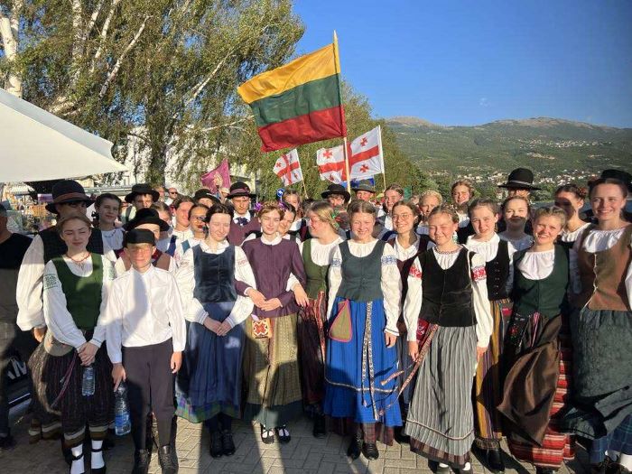 Klaipėdos etnokultūros centro ansambliai garsino Lietuvą tarptautiniame folkloro festivalyje Šiaurės Makedonijoje