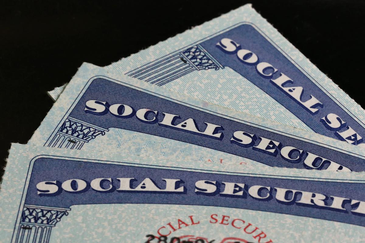 Will the Social Security COLA increase account for tariffs? Seniors are worried.