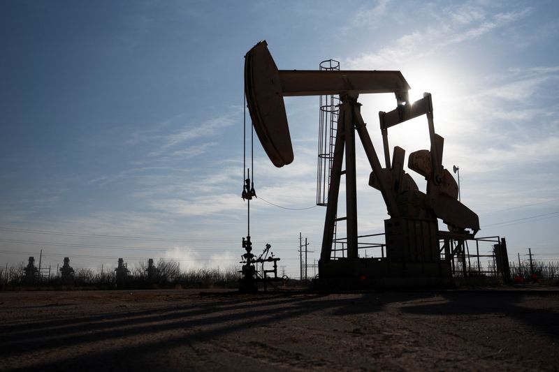 Oil retreats from almost three-week high driven by Russia supply risks