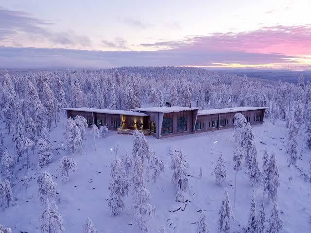 Octola Lodge. Can you share your first/ second-hand reviews of this place?
