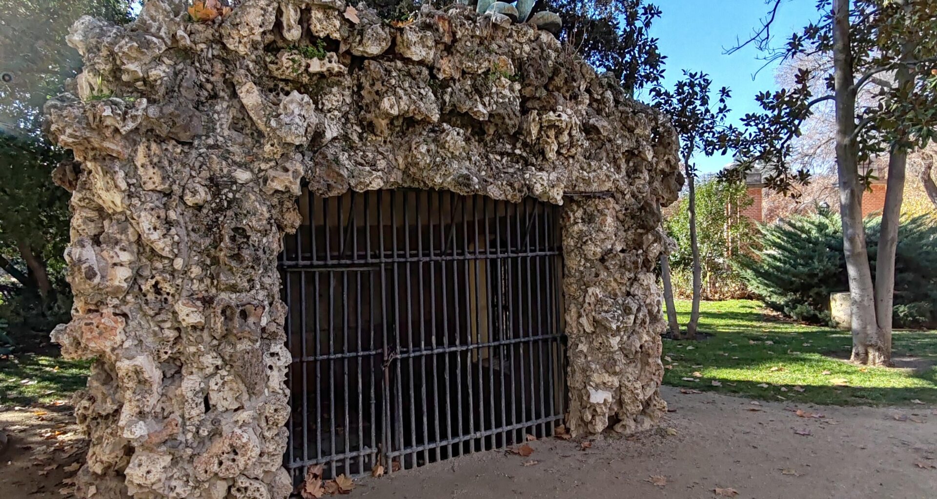 Old Wild Beast House, Retiro Park, Madrid, Spain.