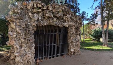 Old Wild Beast House, Retiro Park, Madrid, Spain.