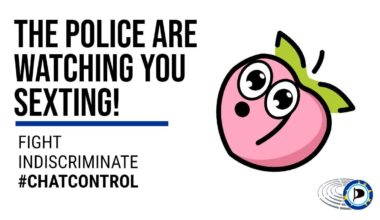 Det er ikke for sent at stoppe chatkontrol. Kontakt folketingsmedlemmer og europa-parlament medlemmer og sig at de skal stemme nej og droppe opbakningen af total-overvågningsloven. Vi kan gøre det, hvis vi ikke giver op.