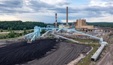 Delaying Even More Coal, Gas Plant Closures Could Cost Ratepayers Billions