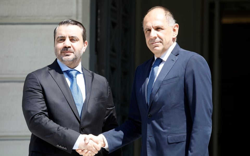 Gerapetritis meets with Syrian foreign minister in Athens