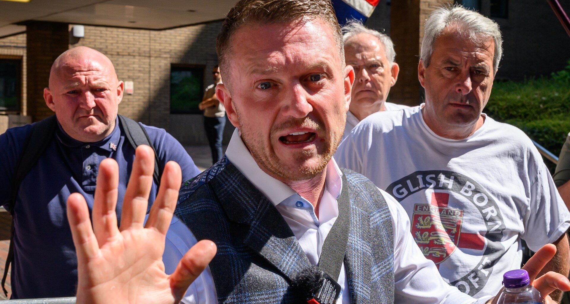 Far-right figure Tommy Robinson arrested for train station assault in UK | The Far Right News