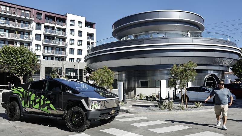 The Tesla Diner has become a hub for fans of Elon Musk