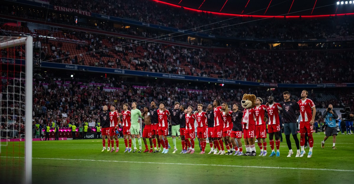Bayern Munich wins Dream Match against fanclub Red Eagles Austria