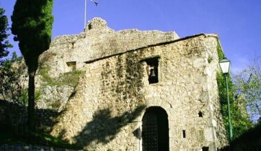 2. kolovoza 1717. - Imotski i cijela Imotska krajina oslobođeni od turske vlasti.