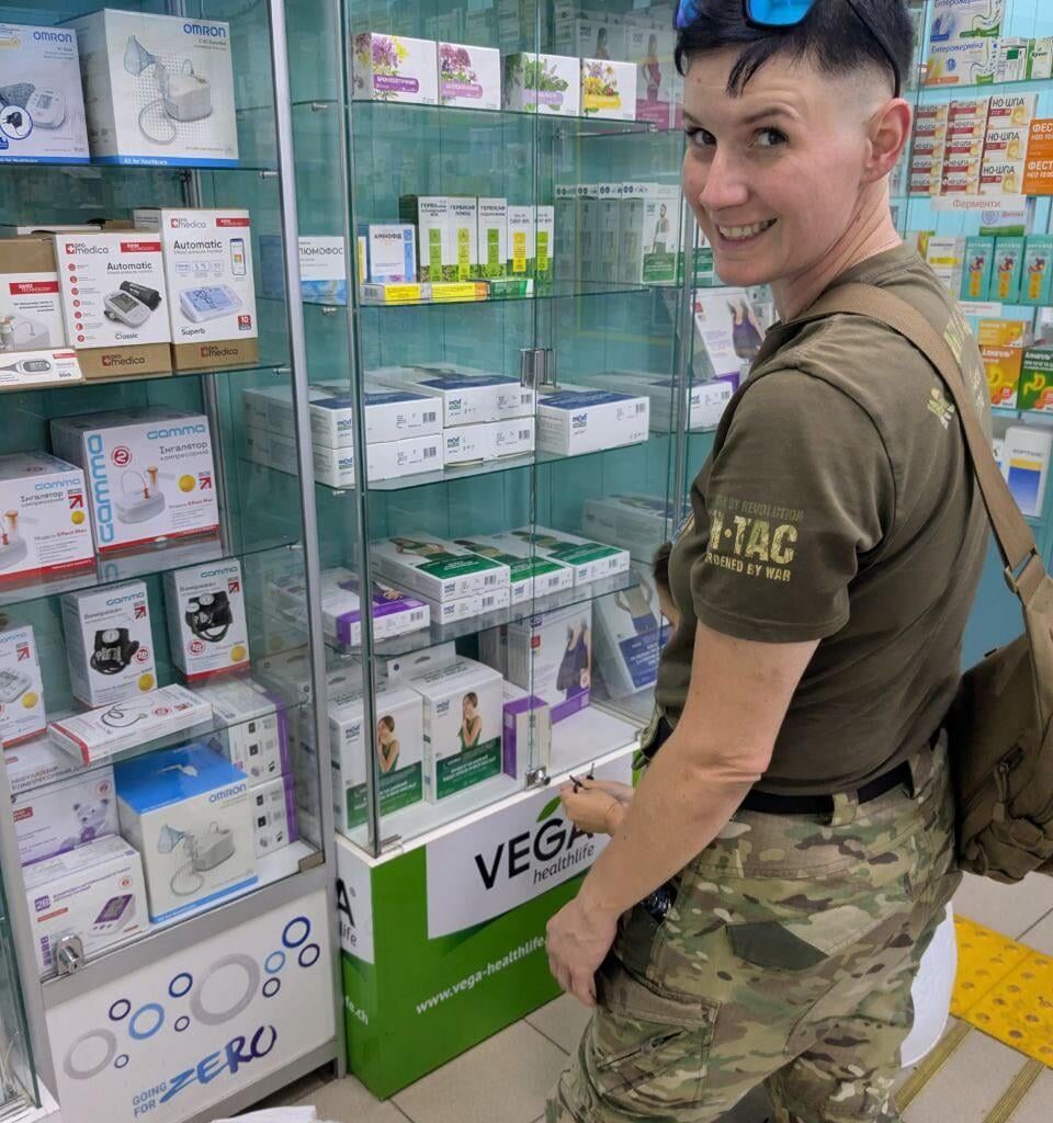 April, she is a Canadian medic and soldier - and she is from the Special Rifles Alcatraz Battalion - of the 93rd Separate Mechanized Brigade 'Kholodnyi Yar' - of the Ukrainian Army.