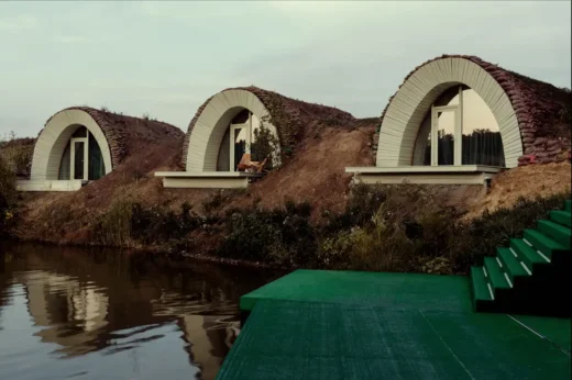 Hobbit Wake Houses in Pănășești, Strășeni, Moldova