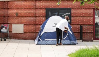 White House gives DC homeless people ultimatum: shelter or jail