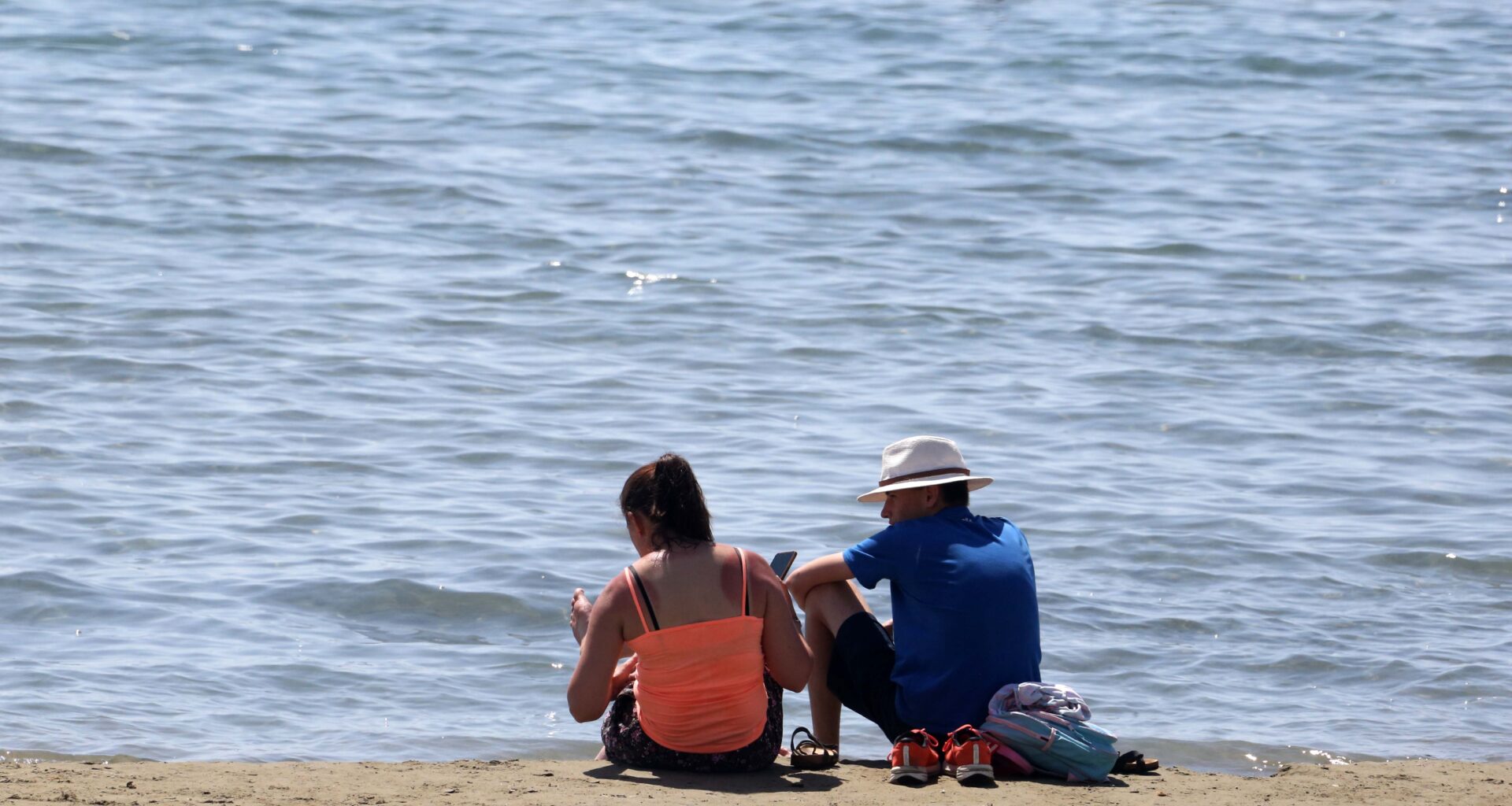 cover Temperatures to ease slightly, but 40C still expected