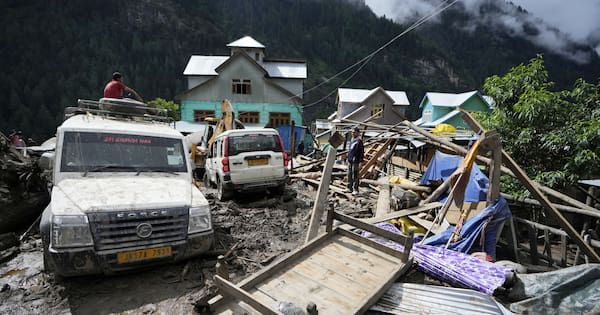 Flash floods kill more than 280 in India and Pakistan