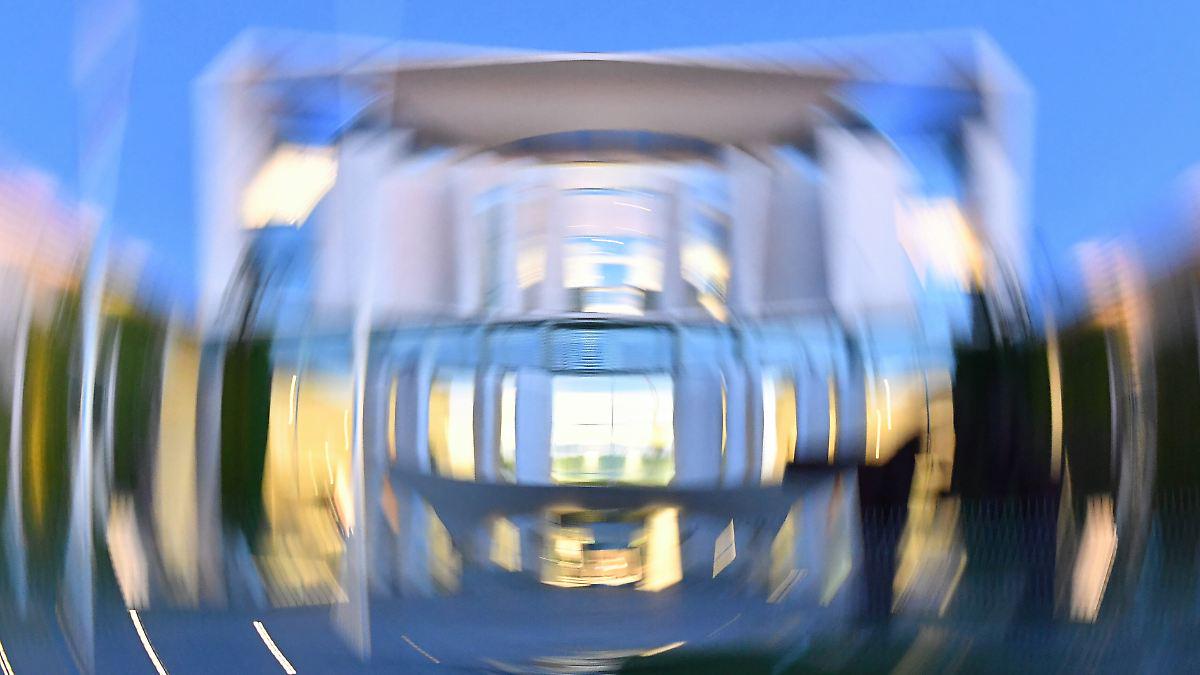 Kanzler mit Grund zur Sorge: Der Regierung Merz droht die Verampelung