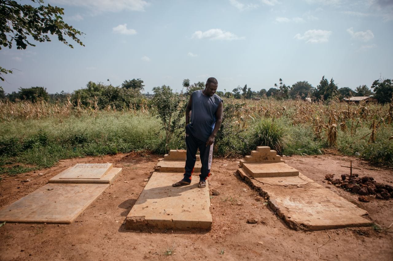 Refugees in Africa Fight Over Food as U.S. Aid Cuts Take Hold