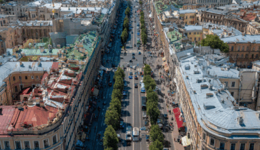 St. Petersburg Bans Migrant Workers From Delivery Jobs – Eurasia Business News