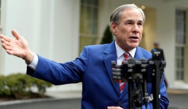 Texas governor threatens to remove Democrats who left state in bid to block Trump-backed redistricting