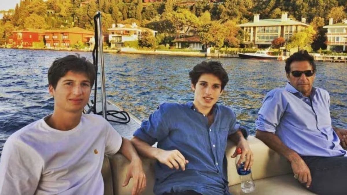 Imran Khan's sons urge Donald Trump to help their incarcerated father, say POTUS 'can make a difference' – Firstpost