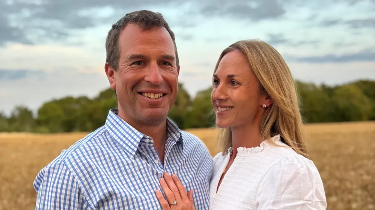 Queen Elizabeth’s grandson, Peter Phillips engaged to Harriet Sperling
