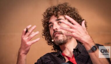 Grande entrevista | Sociais-democratas estão a "alcatroar a autoestrada" à extrema-direita. "As democracias estão em risco de extinção"