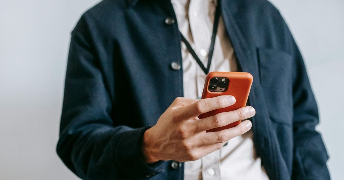 Sociálna poisťovňa avizuje zmeny pri SMS správach. Nejde o podvod
